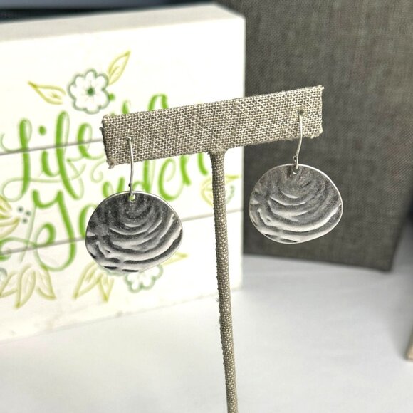 Park Lane Jewelry Matte Silver Seashell-Inspired Drop Earrings Organic Texture - Picture 2 of 6